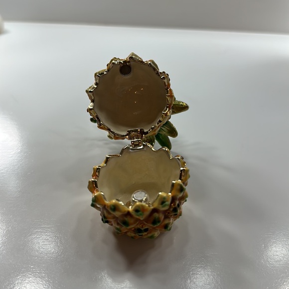Pineapple Jewelry Box - Picture 6 of 6
